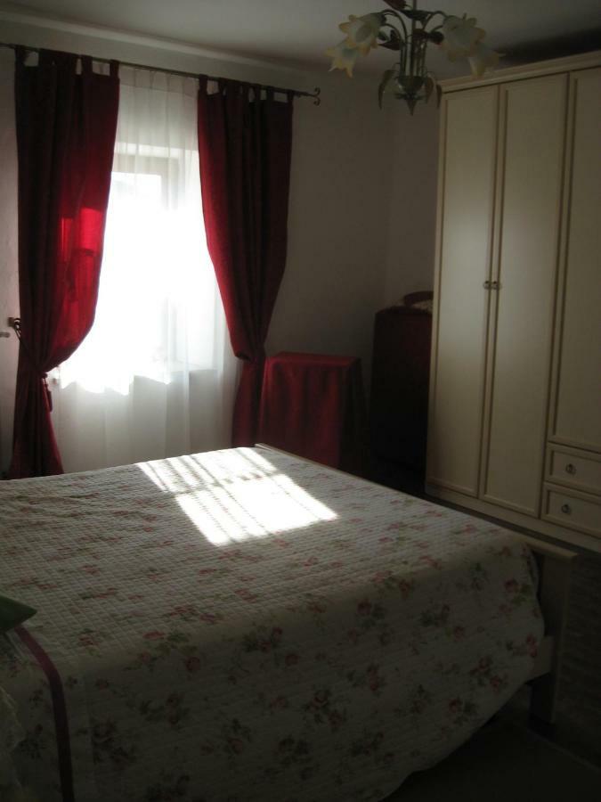 Гостевой дом Country House Lokev Экстерьер фото